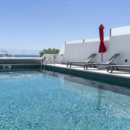 Holiday home #285 Sea View Jacuzzi & Large Pool